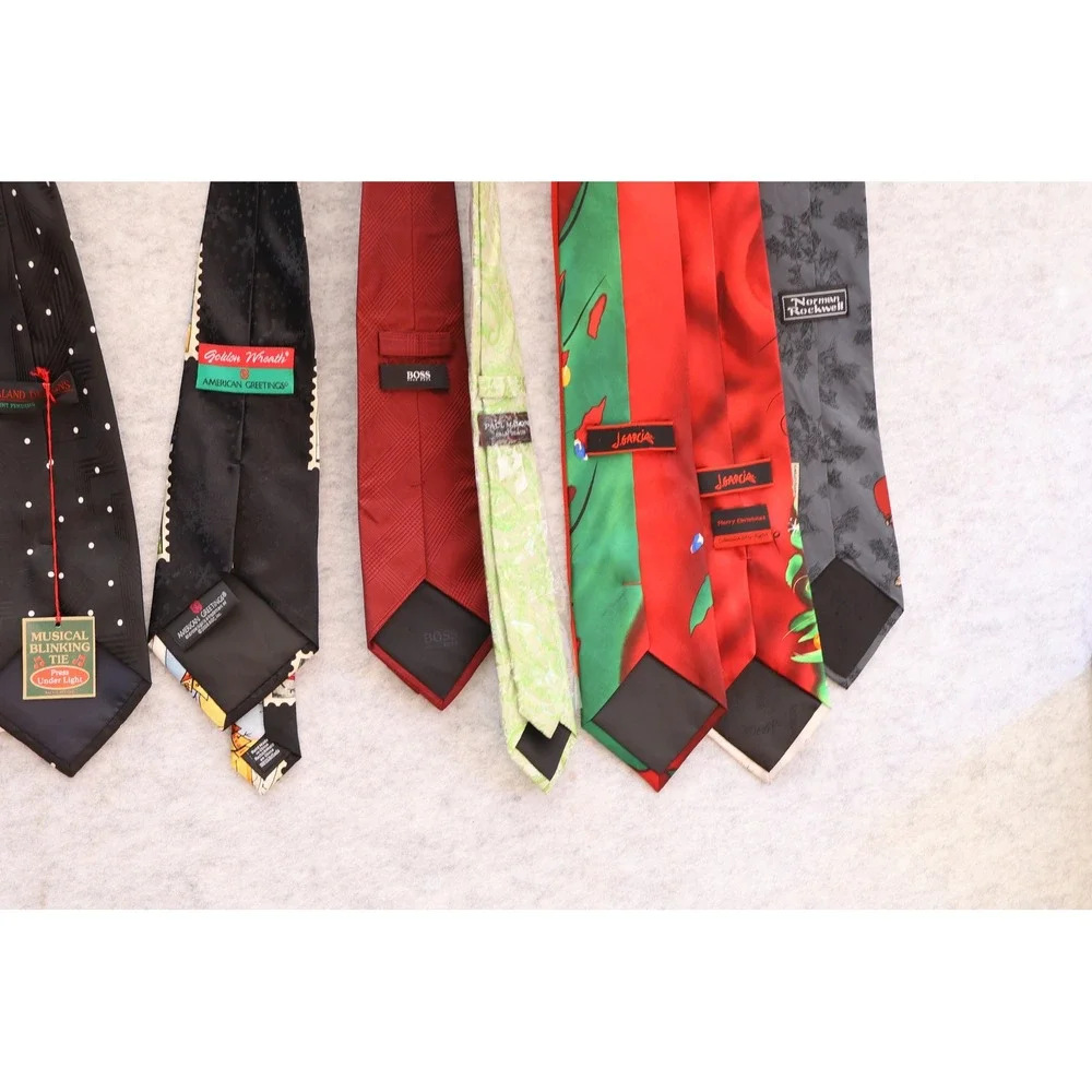 Mens Christmas Holiday Necktie Lot 12pc Looney Tunes Tommy Hilfiger Hugo Boss